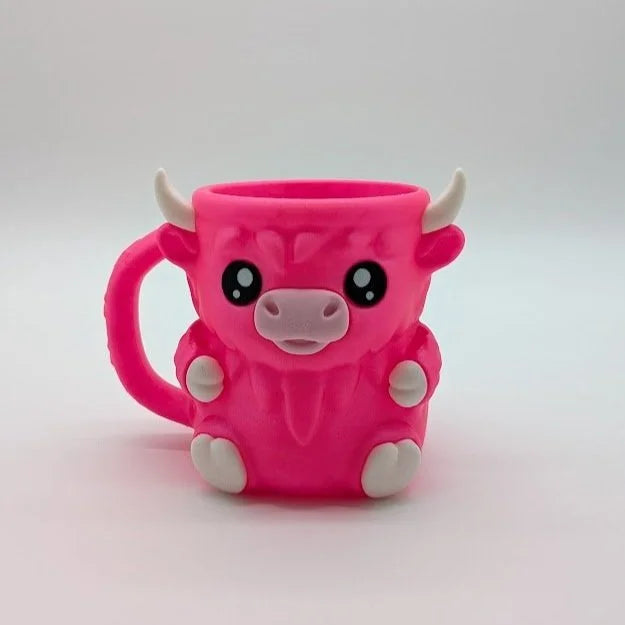 Ferdinand, the Highland Cow Ice Pint Holder