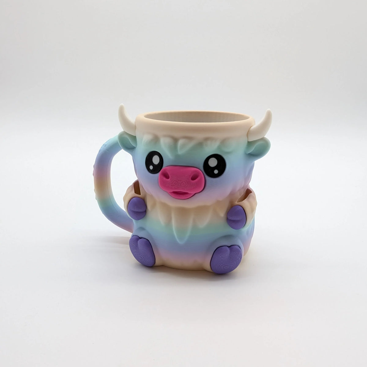 Ferdinand, the Highland Cow Ice Pint Holder