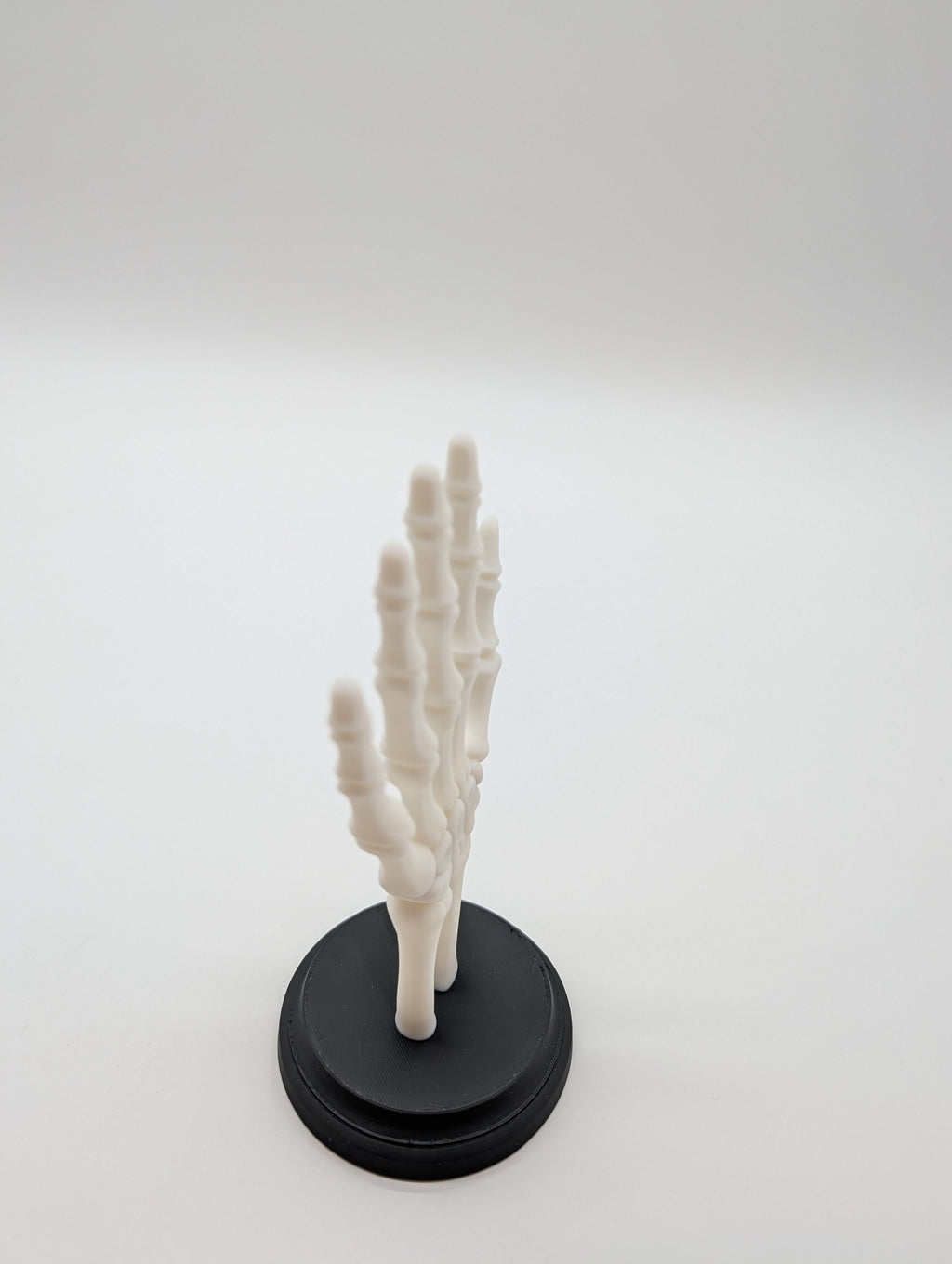 Skeleton Hand Jewelry Holder – Gothic Display Stand