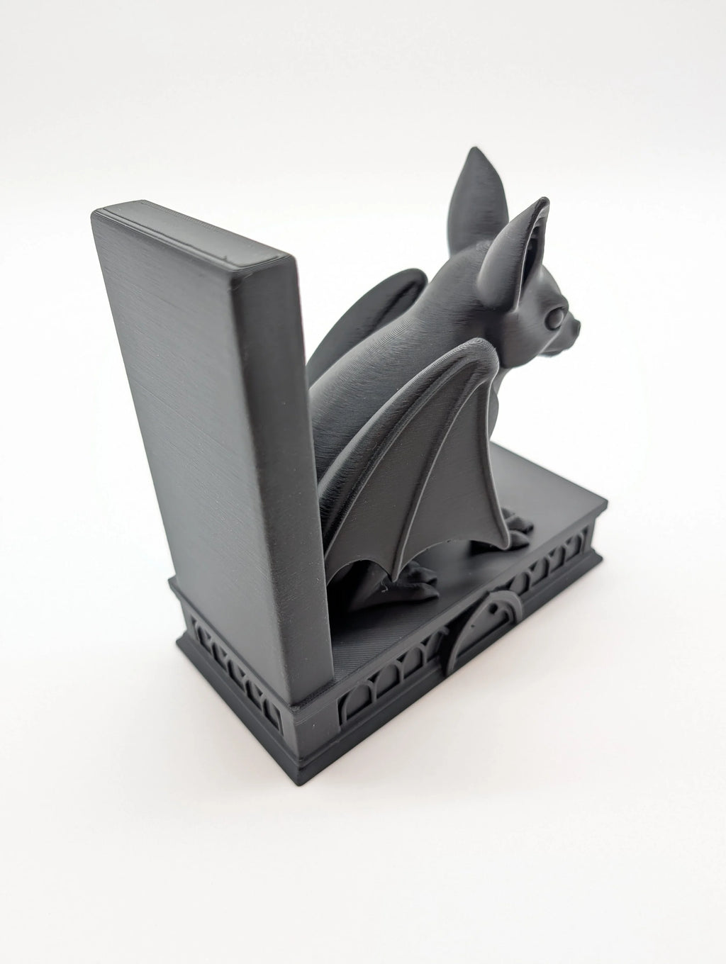 Gothic Bat Bookends – Dark Fantasy Shelf Decor