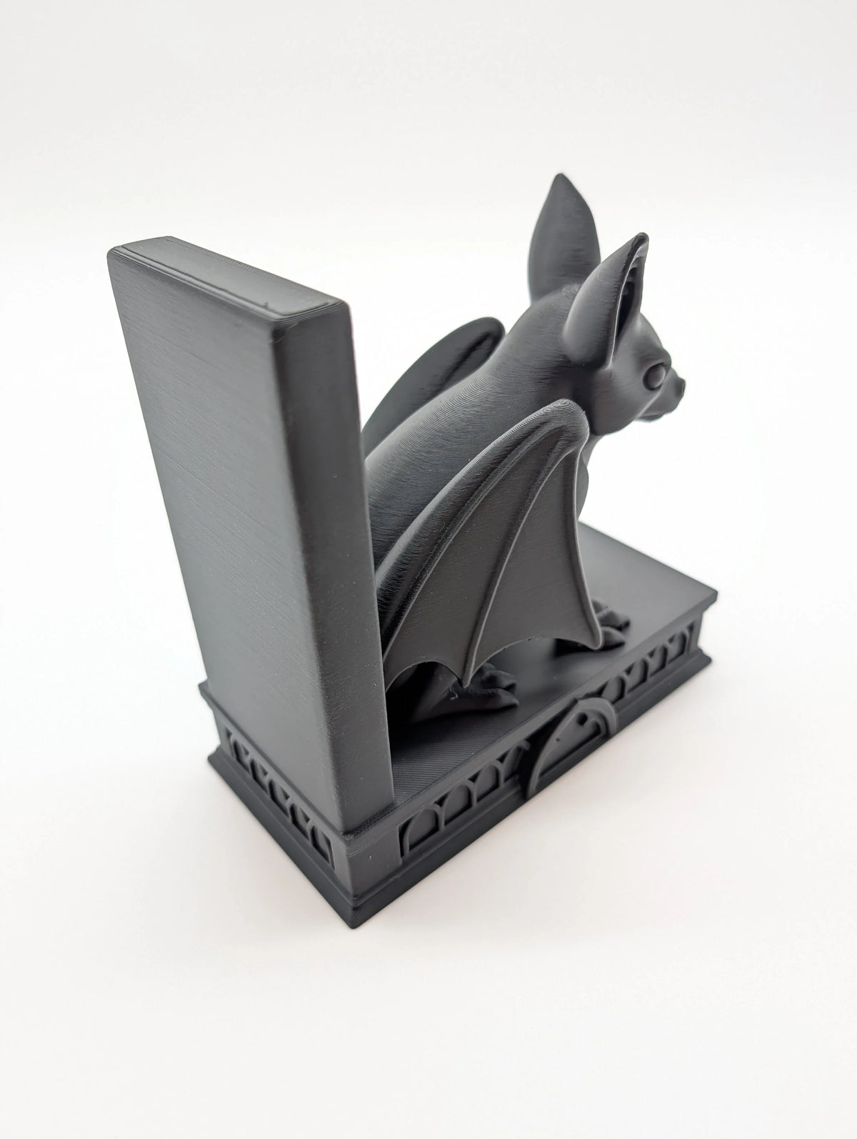 Gothic Bat Bookends – Dark Fantasy Shelf Decor