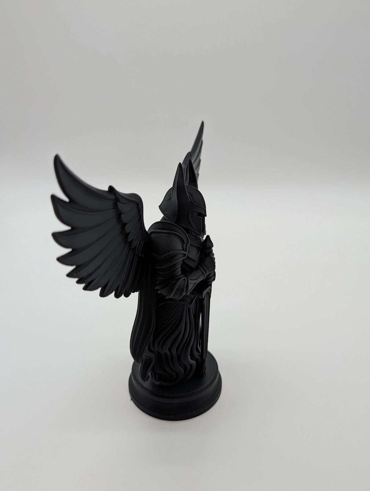 Winged Dark Knight – Gothic Guardian Statue
