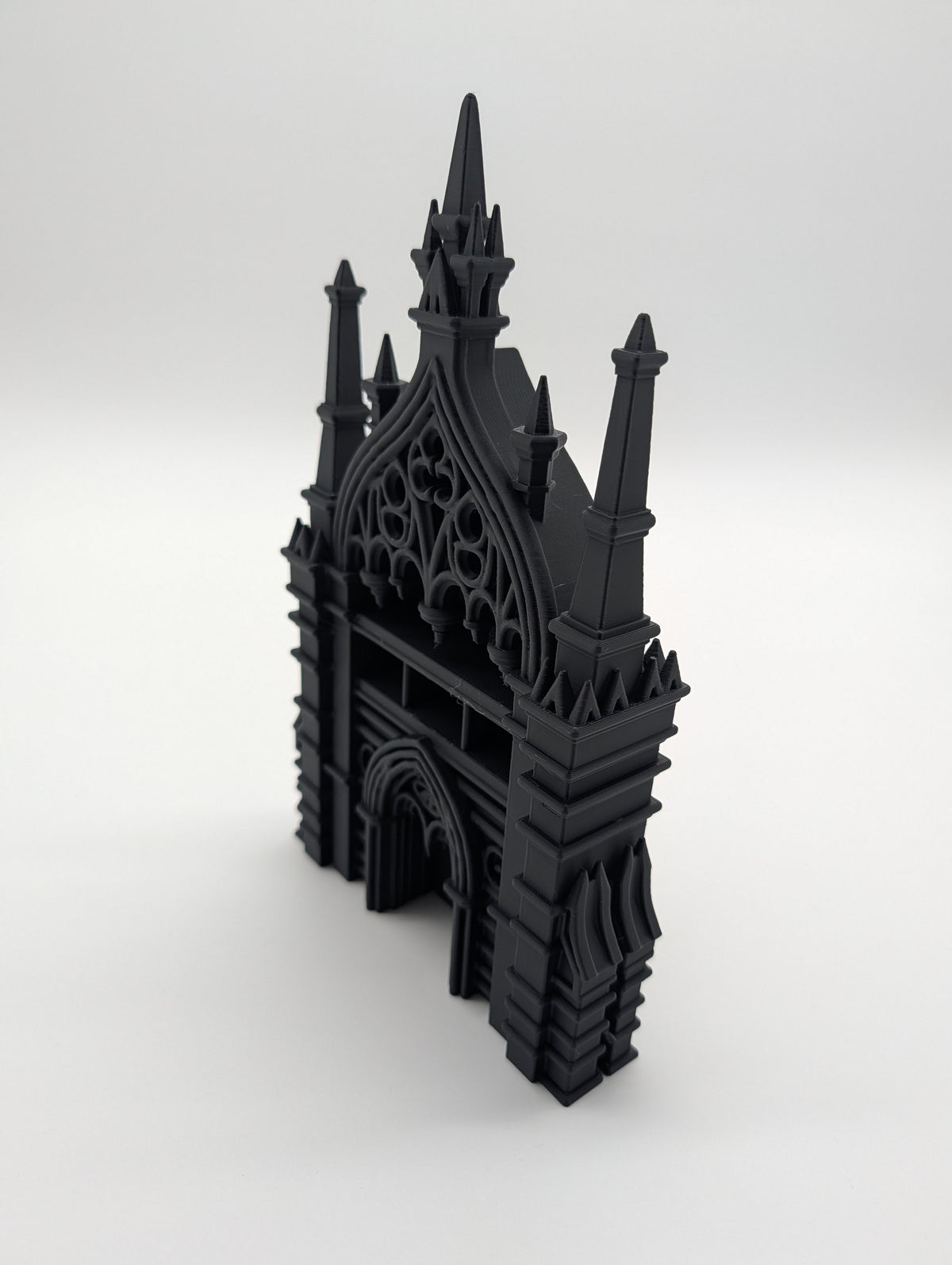 🕯️ Gothic Cathedral Shelf – 3D Printed Architectural Display