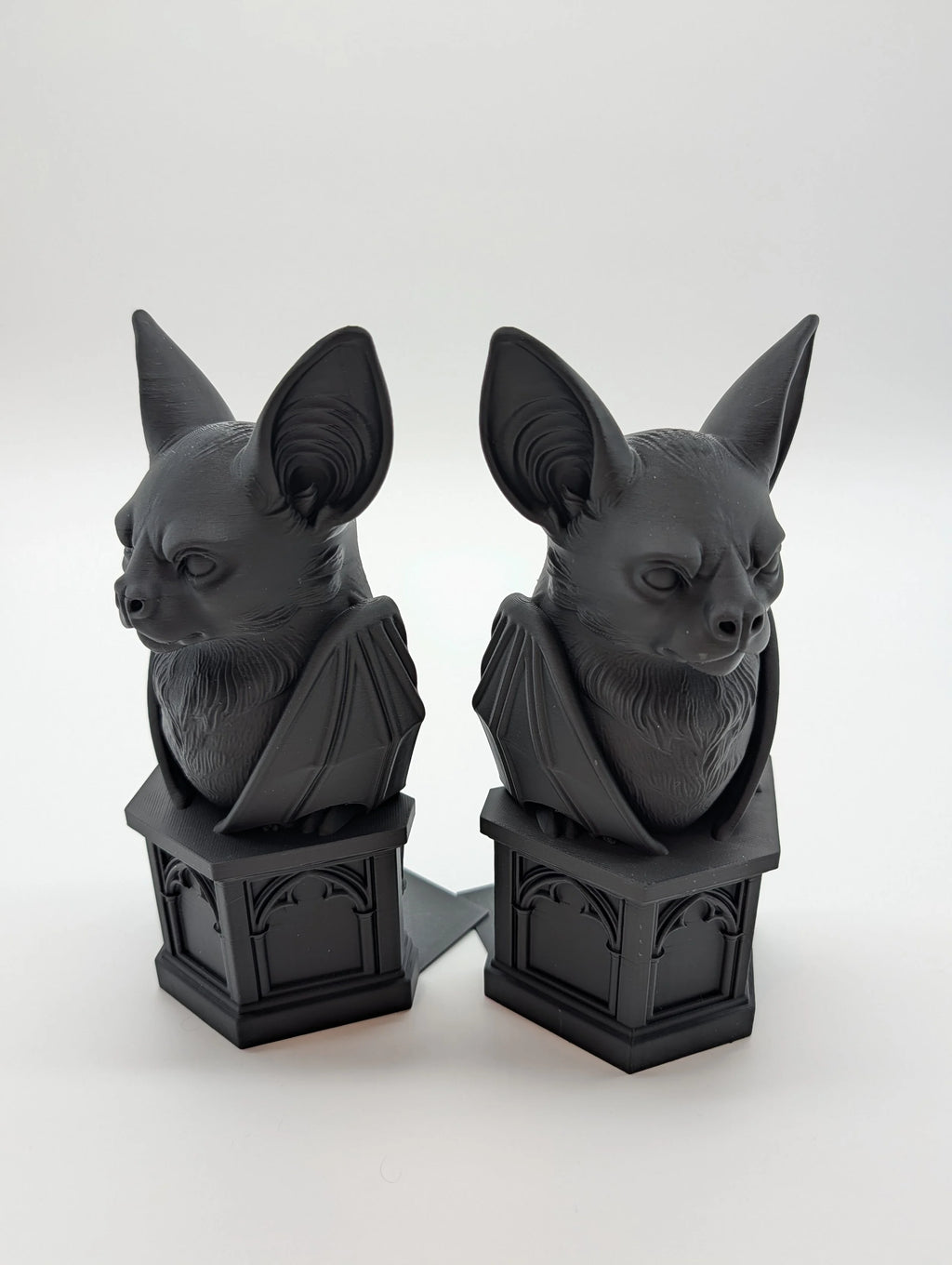 🦇 Perched Bat Bookend – Gothic Guardian of the Library