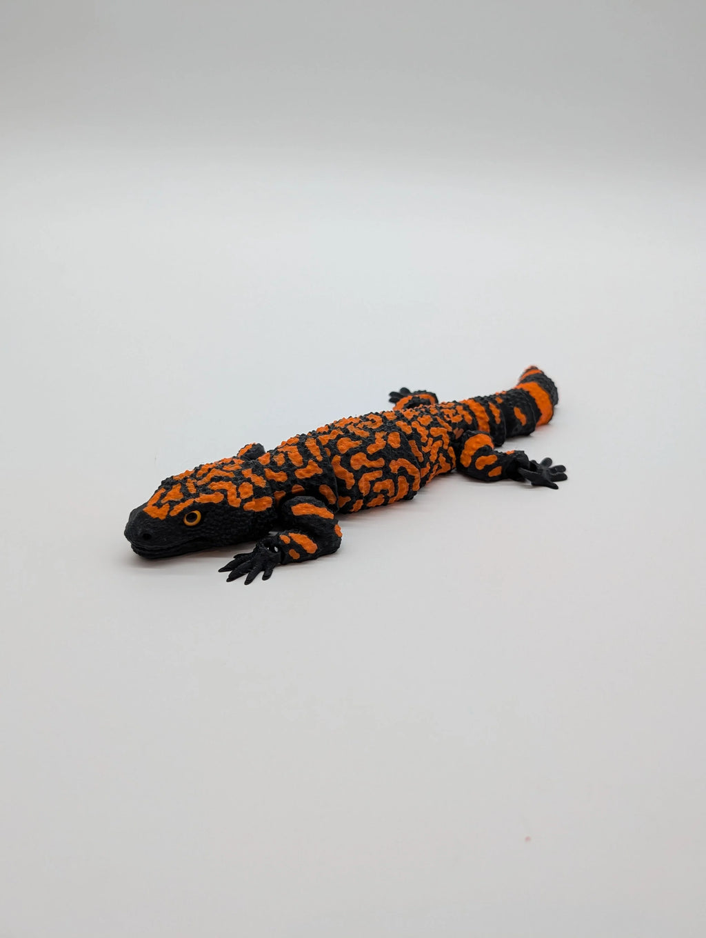 Lifelike Reptiles & Critters – Poseable Collectible Figures