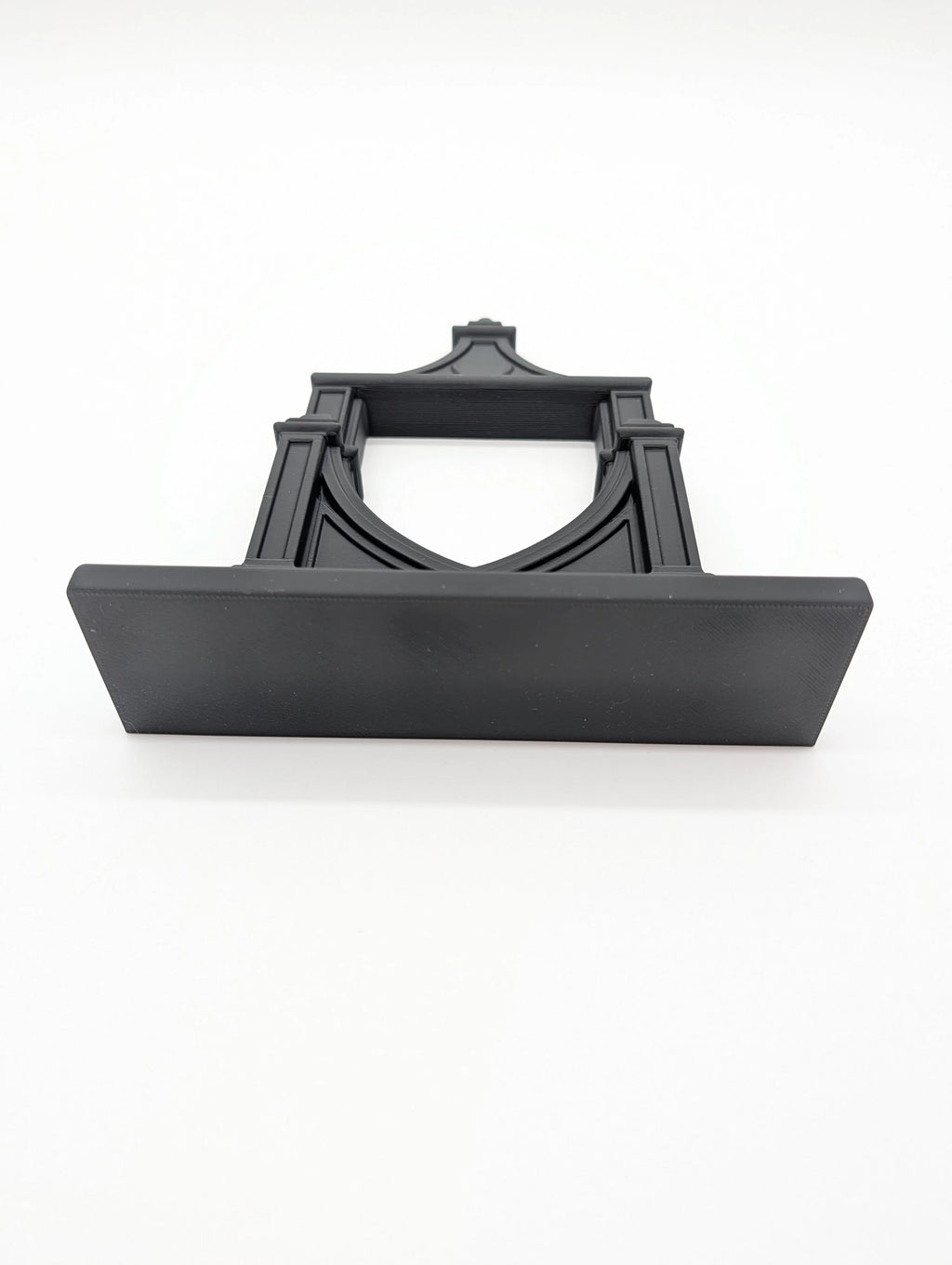 Gothic Arch Wall Corbel – Cathedral-Inspired Wall Decor