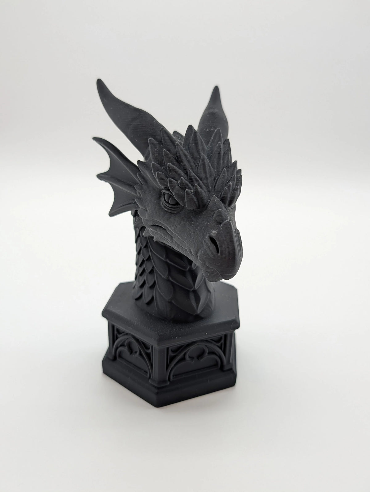 Dragon Bookends – Gothic Fantasy Shelf Guardians