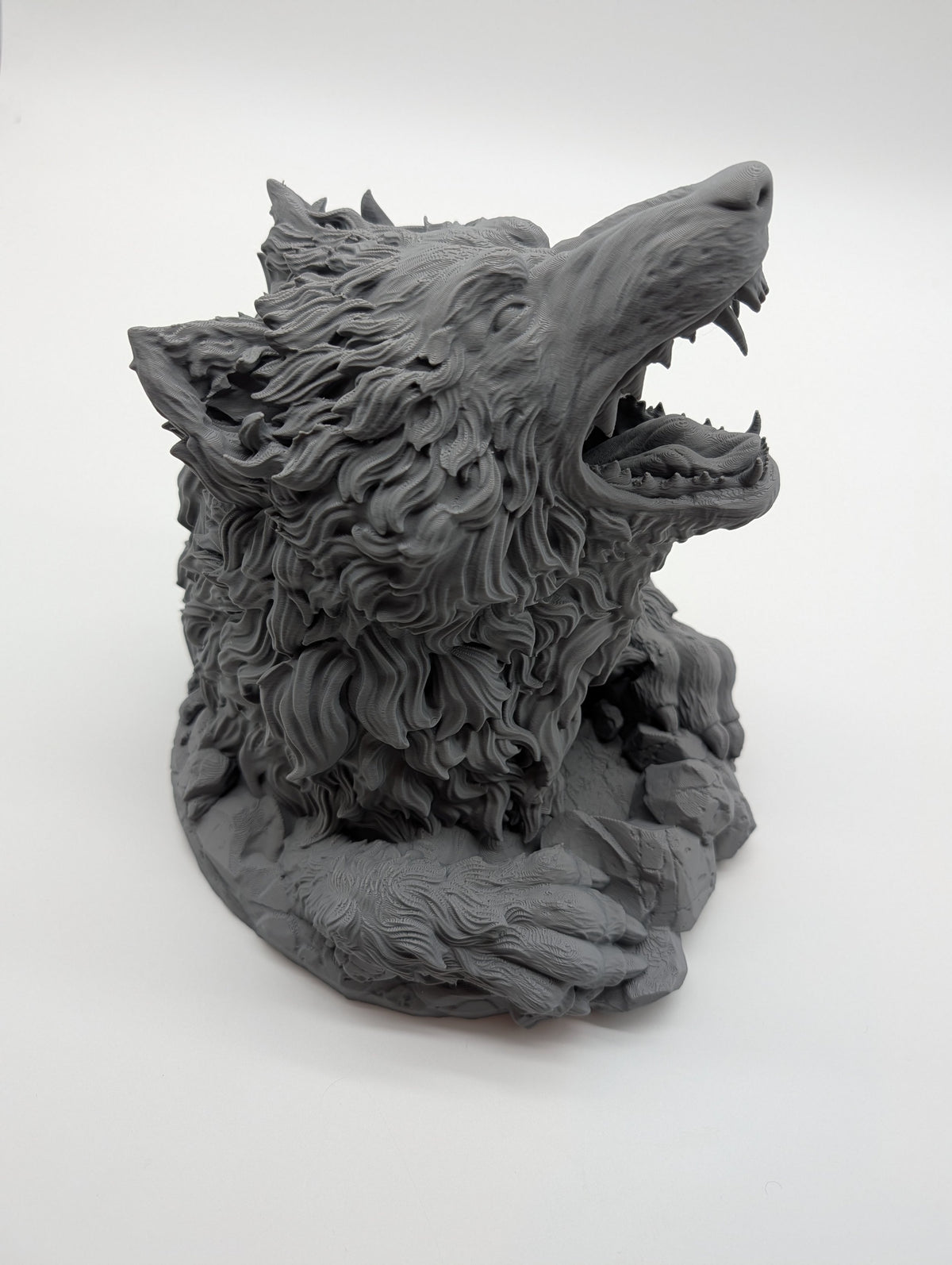 Wolf Head Dice Tower – Ferocious Tabletop Dice Roller