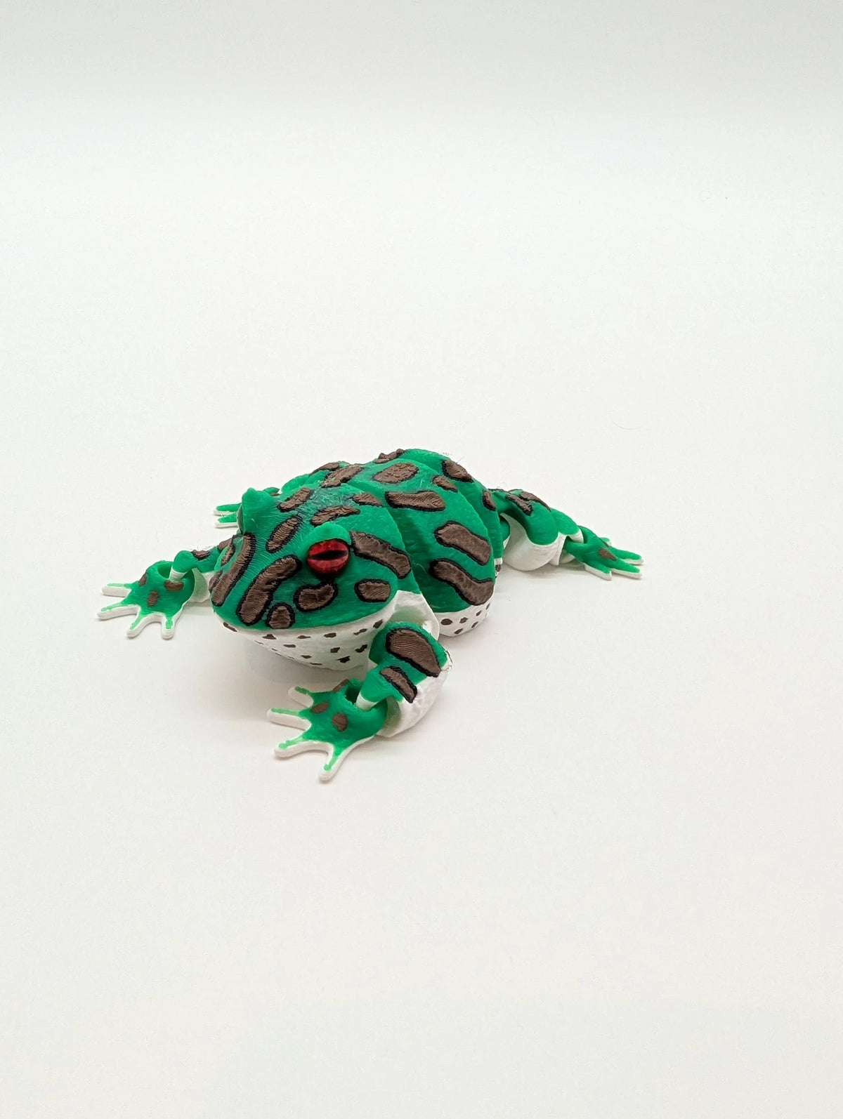 Lifelike Reptiles & Critters – Poseable Collectible Figures
