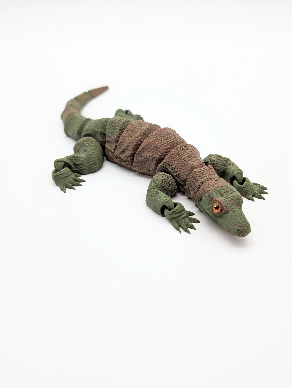 Lifelike Reptiles & Critters – Poseable Collectible Figures