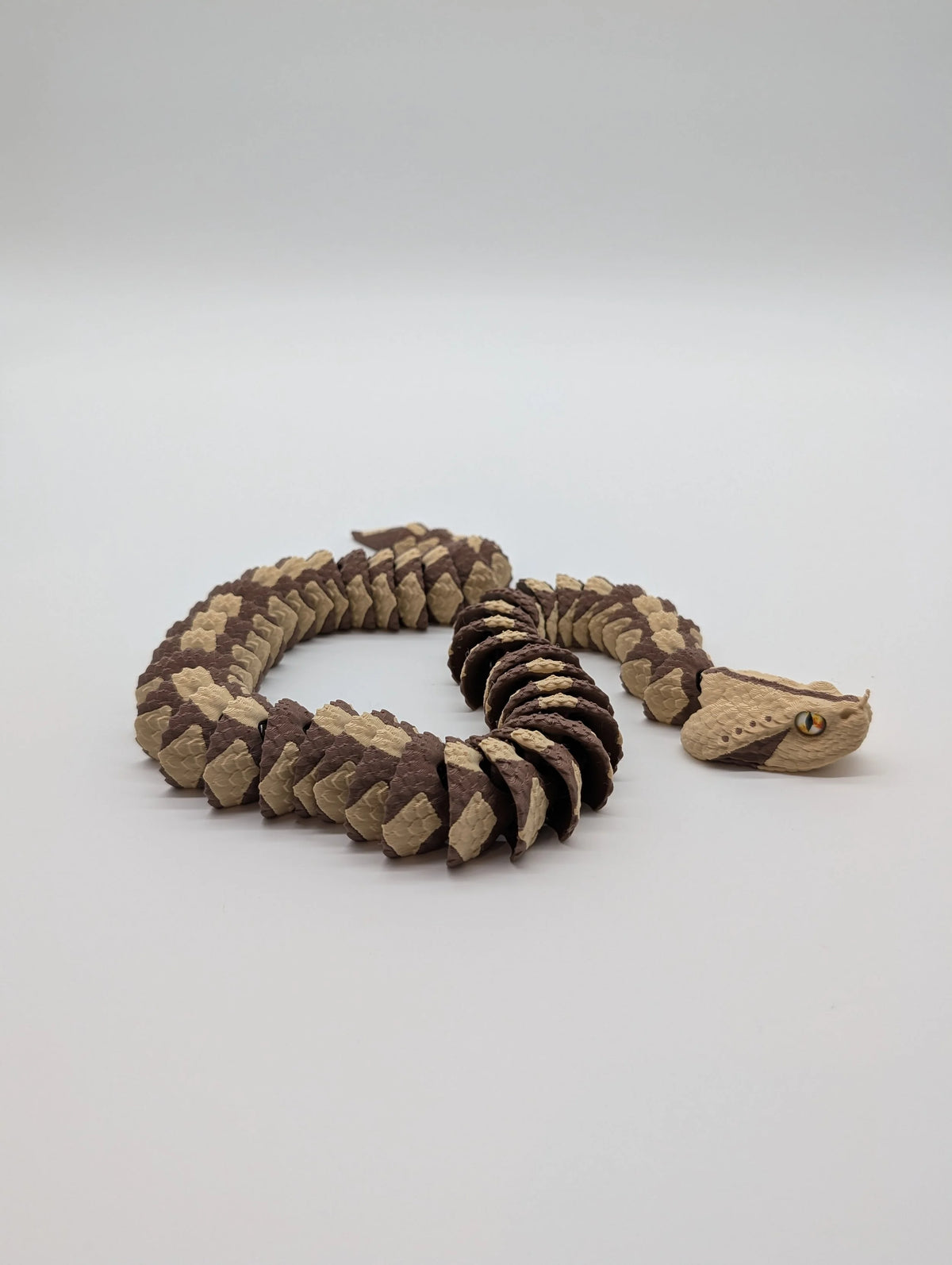 Lifelike Reptiles & Critters – Poseable Collectible Figures