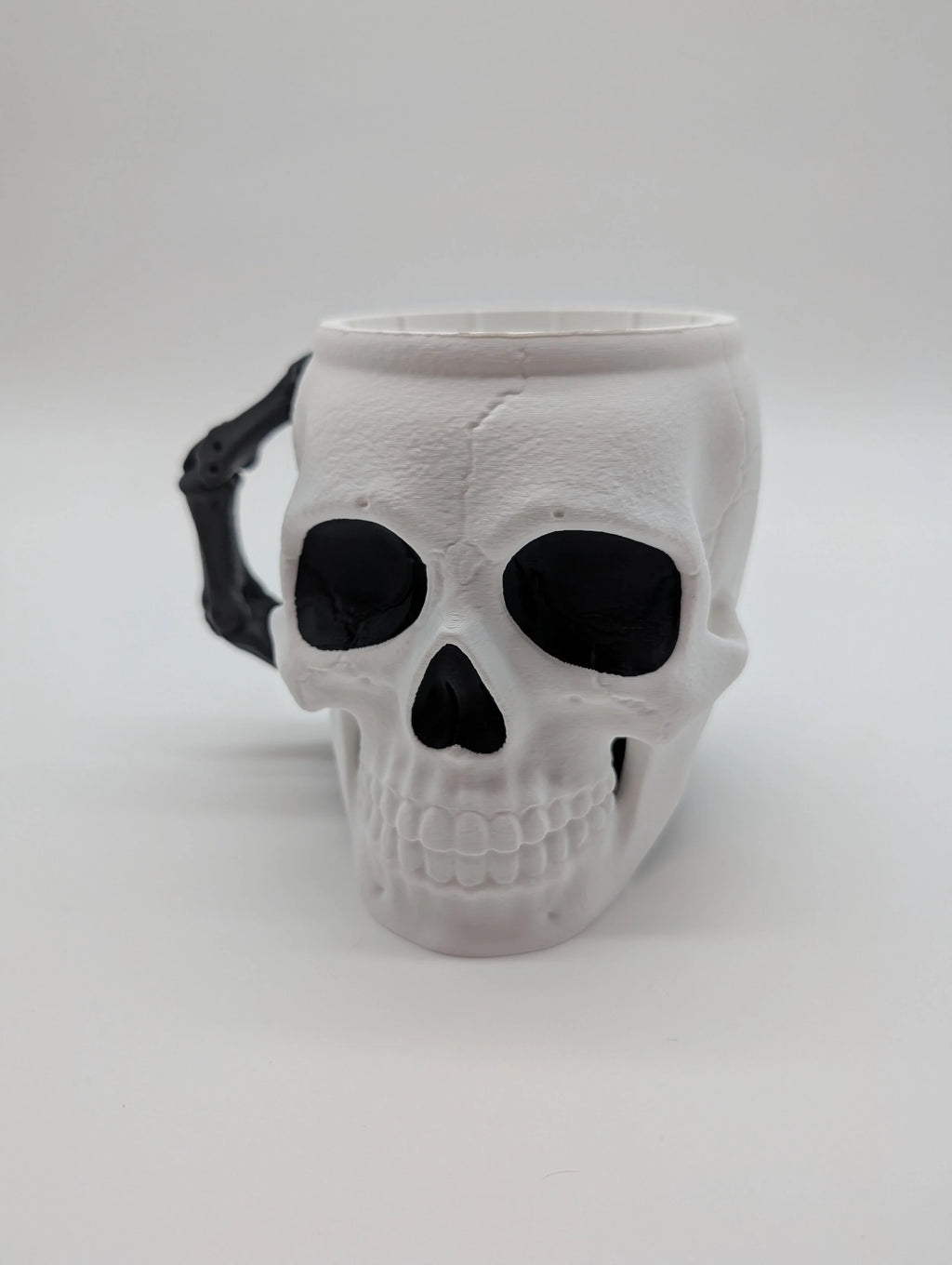 Skullivan the Ice Pint Holding Skull