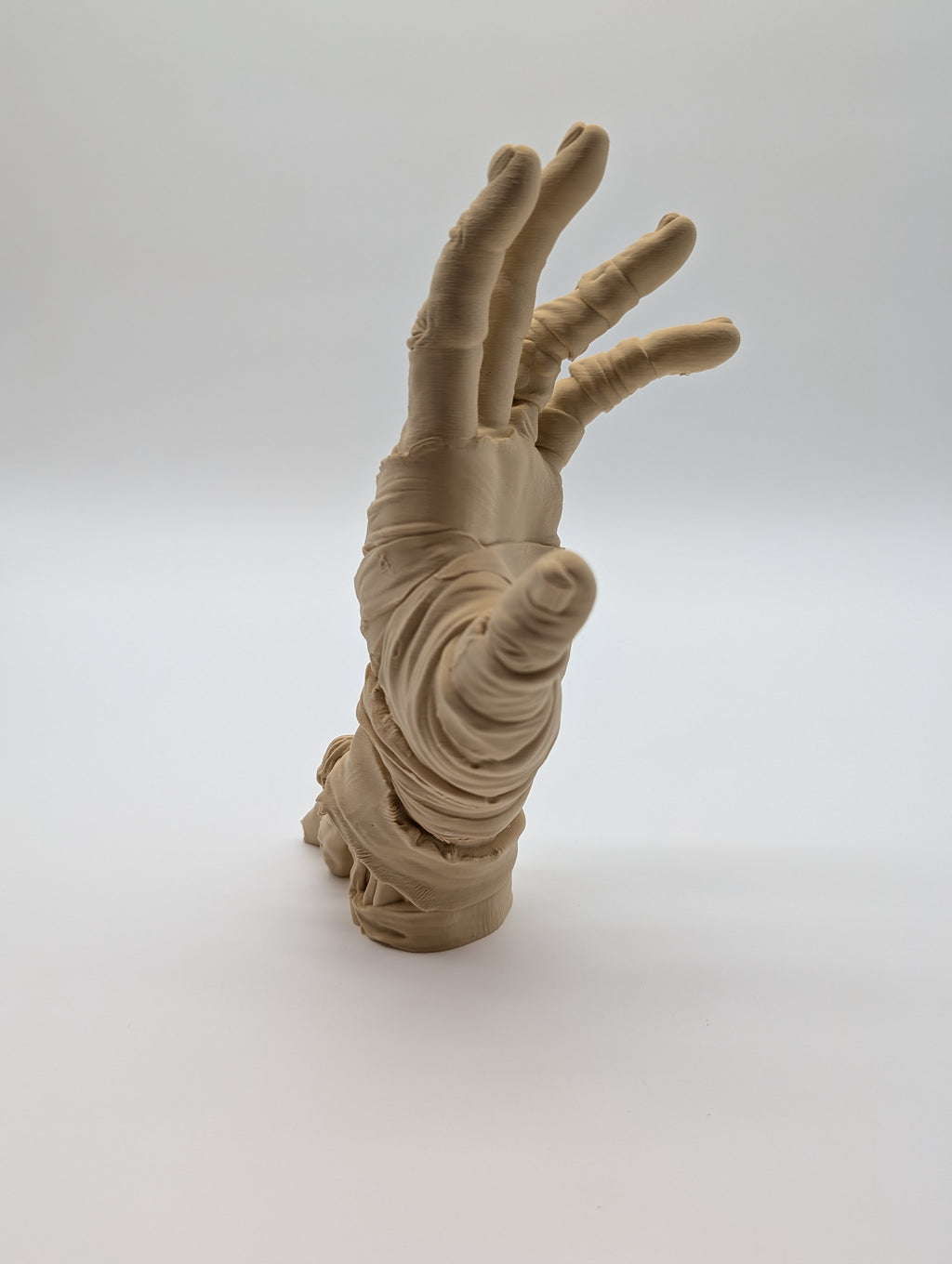 Mummy Hand – Creepy Egyptian Mummy Hand Halloween Decoration
