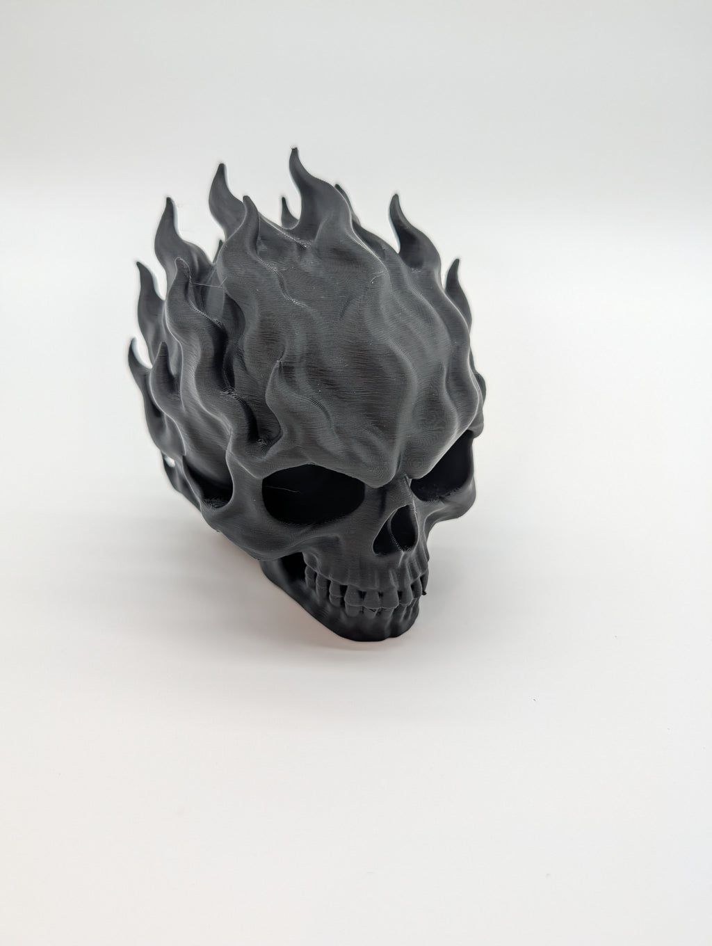 Flaming Skull – Gothic Skull with Sculpted Flames