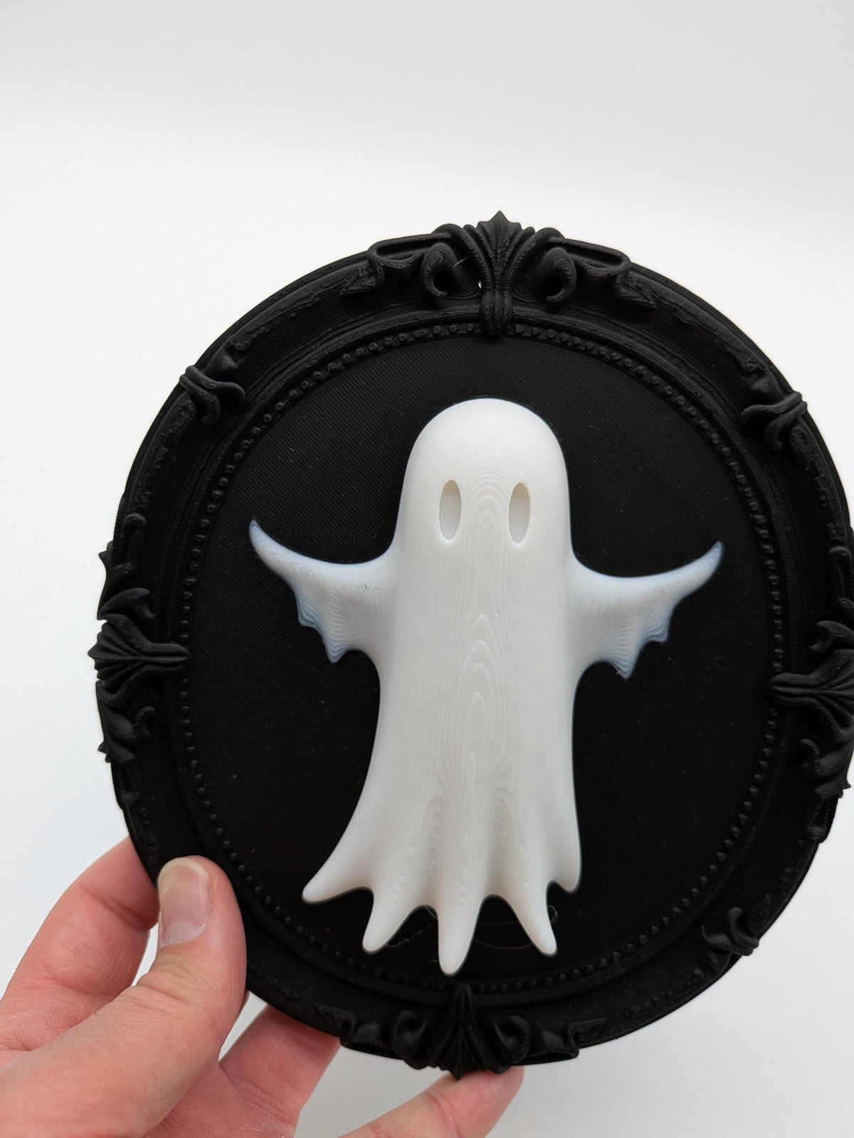 3D Printed Gothic Ghost Frame – Spooky Halloween Wall Art